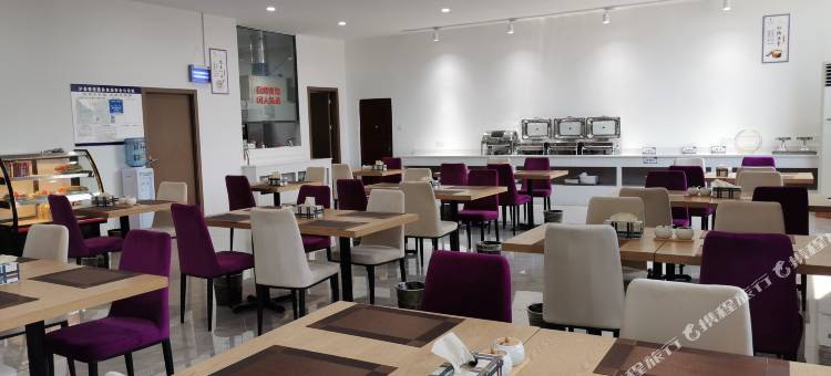 麗枫酒店(泸县高铁站万福大都汇店)图片