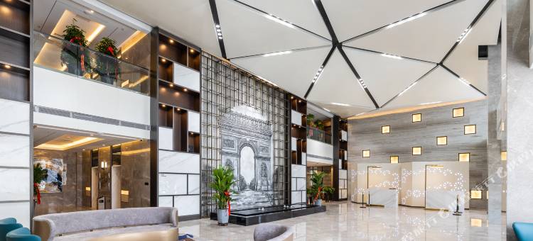 柏丽艾尚酒店(营口富甲凯旋门店)图片