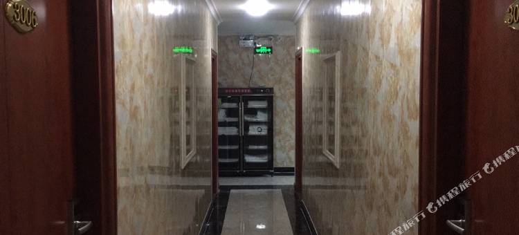 云浮君煌酒店式公寓(广东药科大学店)图片