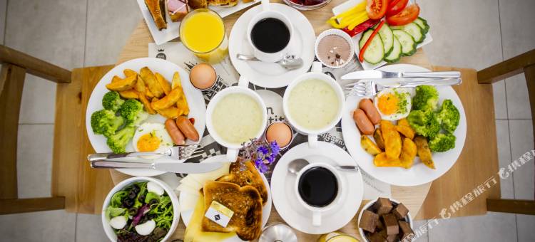 御花园酒店(Royal Court Hotel)图片