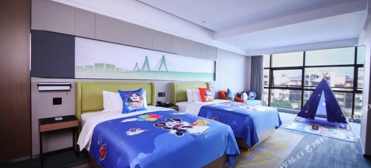 岳阳大道希尔顿欢朋酒店图片