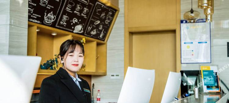 城市便捷酒店(怀化第一人民医院医学院体育中心店)图片