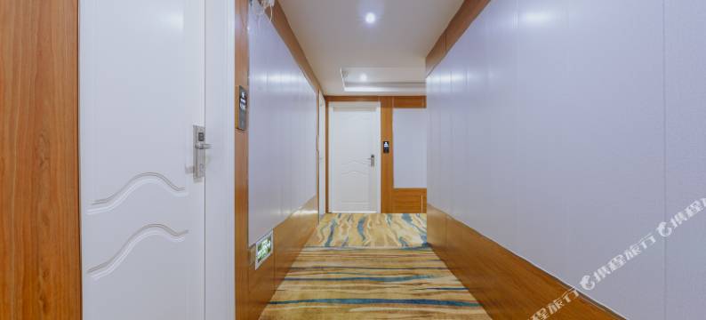 甜忆精品酒店(长沙医学院店)图片