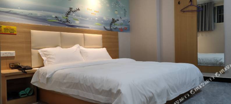 77精品酒店(武昌火车站武泰闸店)图片