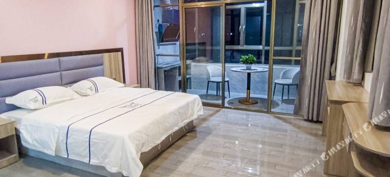 华庭精品公寓图片