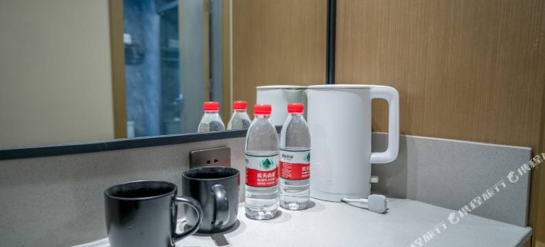 三亚风车树酒店(大东海店)图片