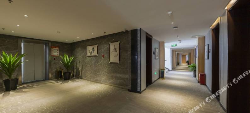 菏之楠连锁酒店(郑州火车站店)图片