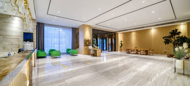 宜必思尚品酒店(南昌红谷滩大学城店)图片