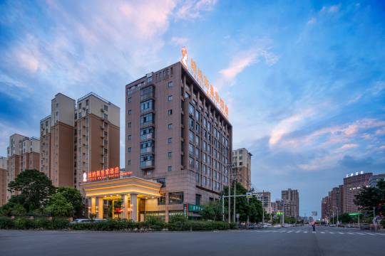 维纳斯皇家酒店(阜阳西站吾悦广场店)