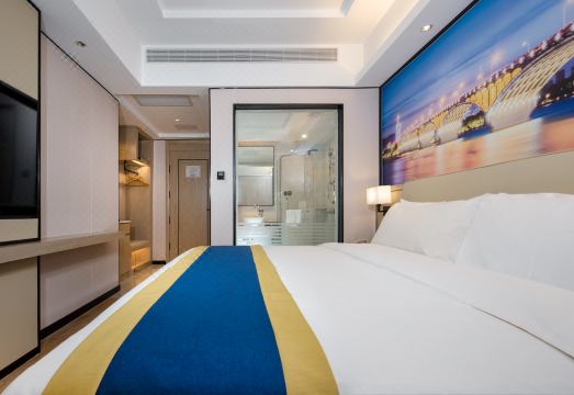 Vienna Hotel (Shanwei Haifengmeishijie) Hotel Overview