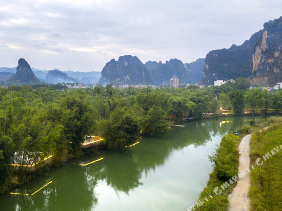 英德竹林奇境野奢度假民宿(英西峰林走廊店)