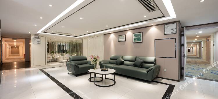 凡里酒店(武汉汉口火车站地铁站店)图片