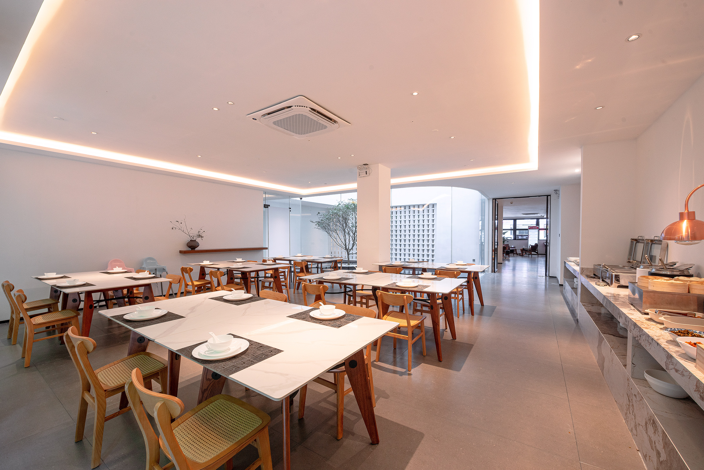 Mountain View Hotel (Yangshuo West Street) Over view