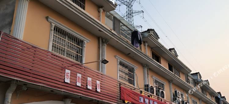 凯勤酒店(武汉体育学院藏龙岛校区)图片