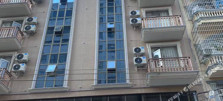 美菲轻奢酒店(东兴口岸店)图片