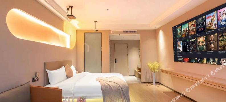 泊遇时光影院美宿(潮汕高铁站店)图片