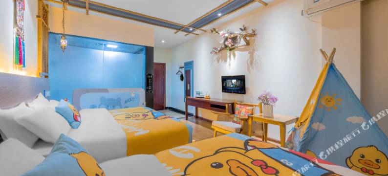 罗平县深港湾酒店图片