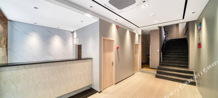 雅宁酒店(西湖湖滨定安路地铁站店)图片