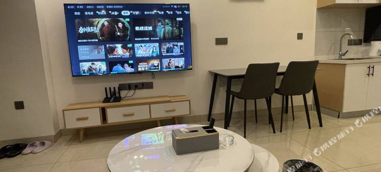 栖屿LOFT影音公寓酒店(江西科技学院太子殿地铁站店)图片