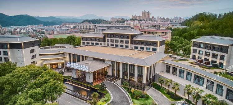 上犹格兰云天大酒店图片