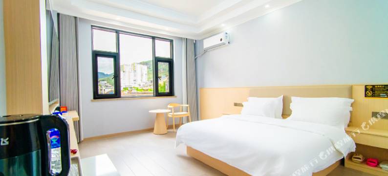 华坪丰盈宾馆图片