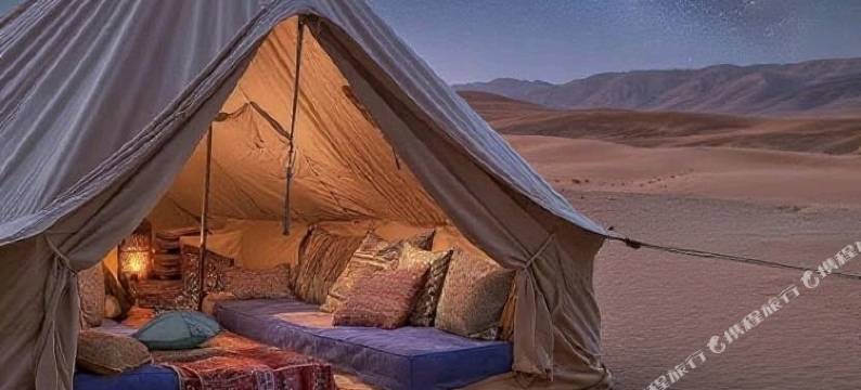 敦煌大漠·月亮湾野奢沙漠露营星空民宿图片