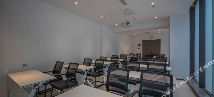 向日葵汇宇酒店(大连周水子机场店)图片