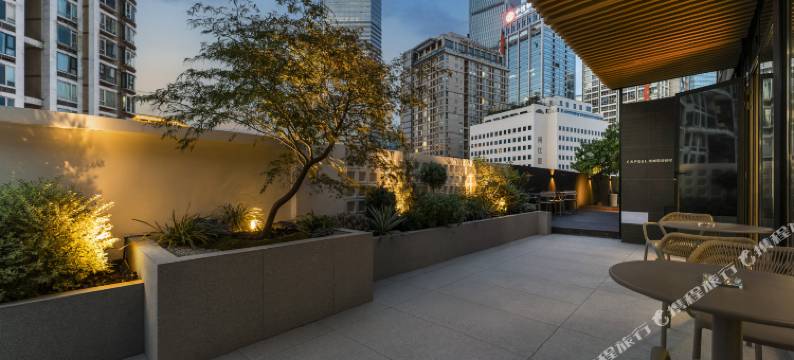 SFEEL设计师酒店(重庆解放碑洪崖洞店)图片