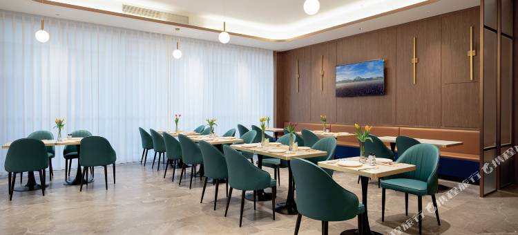 兰欧酒店(西双版纳嘎洒国际机场版纳高铁站店)图片