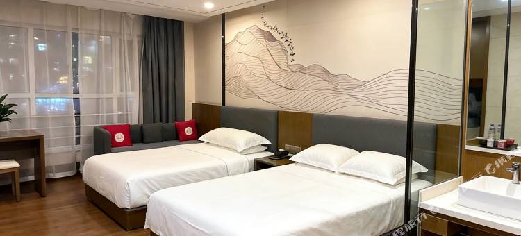 西宁金臻酒店(海湖万达店)图片