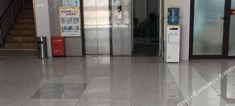 华驿酒店(唐山迁西县渔丰街店)图片