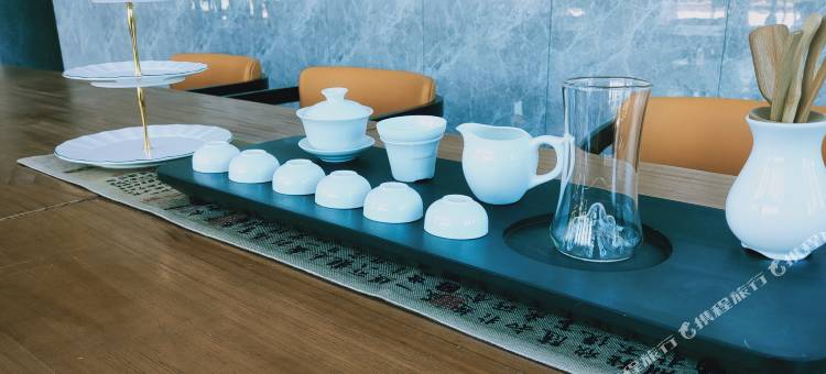 涵唐酒店(乌鲁木齐高铁站北广场店)图片