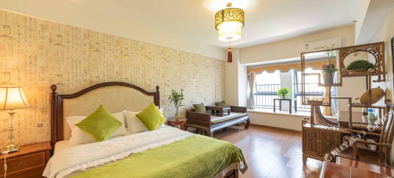 重庆班沙客酒店(龙湖源著天街店)图片