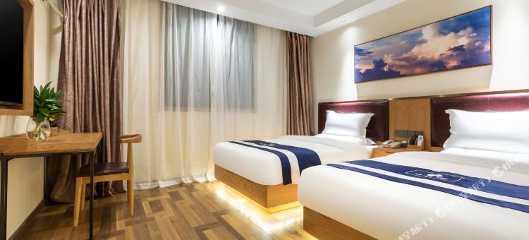 首旅如家睿柏·云酒店(合肥长江西路国购广场三里庵地铁站店)图片