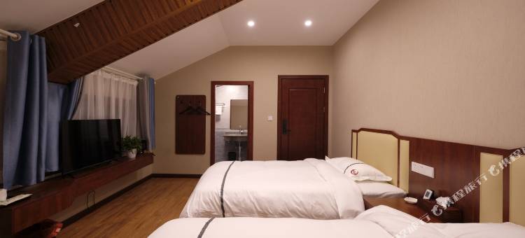 韶山红之源客栈(故居景区店)图片