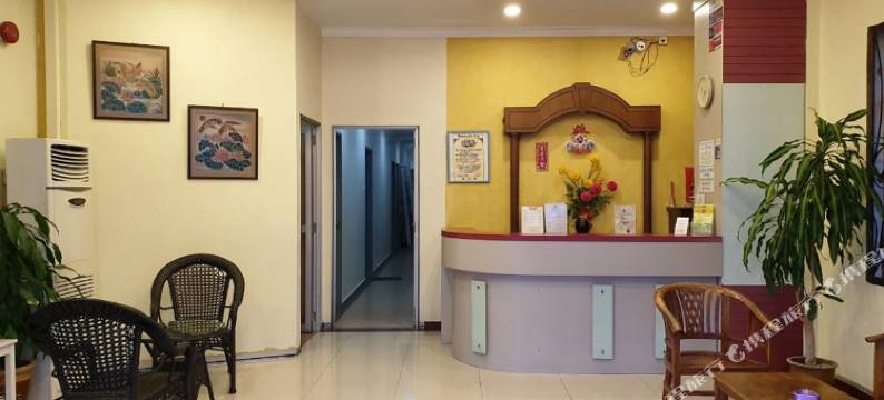 德萨特布劳完全酒店(Fully Hotel Desa Tebrau)图片