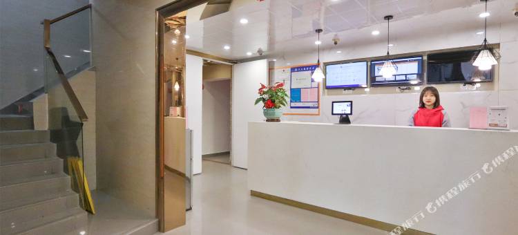 布丁酒店(苏州人民路观前察院场地铁站店)图片