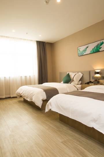 3公里濮阳台前美仑国际酒店酒店价格4.110条点评距市中心直线16.