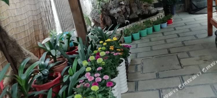 东山雅居客栈(丽江古城大水车店)图片