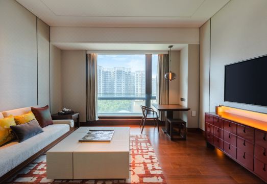 Hualuxe Beijing Xinan, an IHG Hotel Hotel Overview
