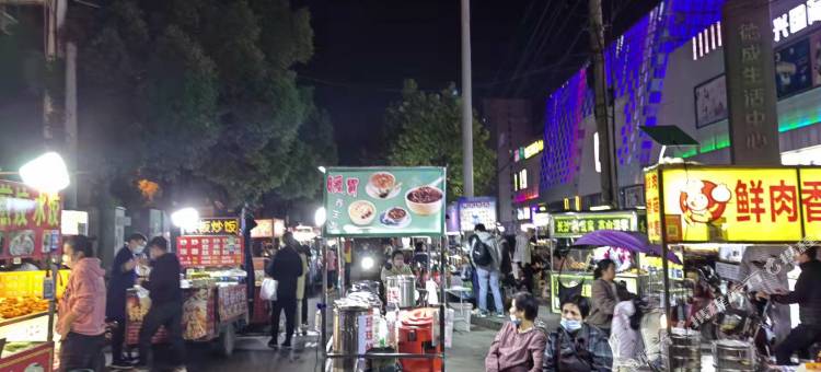 柏曼酒店(武汉天河国际机场盘龙城店)图片