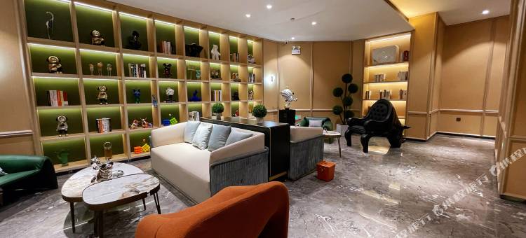 大庆华宿云上精品酒店(大商新玛特店)图片