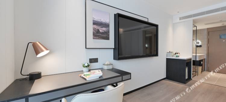 北京鸟巢对外经贸大学亚朵酒店图片