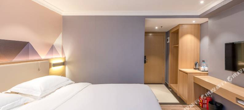 赛楠酒店(广州中大鹭江地铁站店)图片