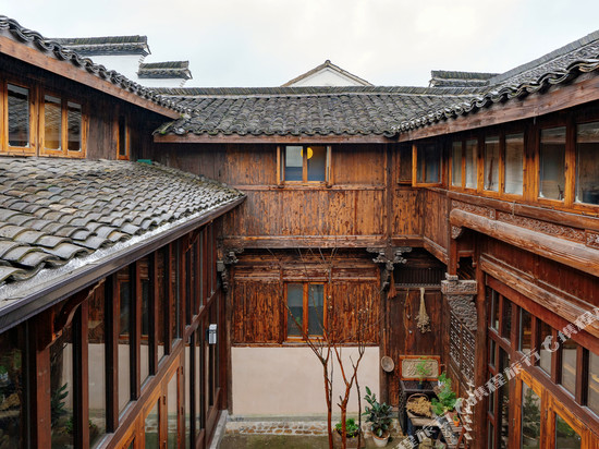 杭州桐庐八福客栈