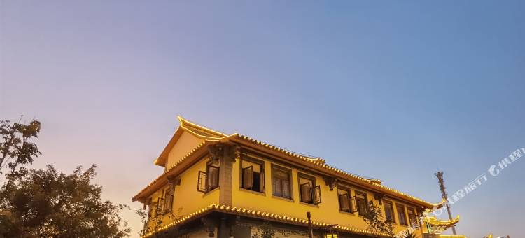 无隐良居酒店(蒙自米线小镇店)图片