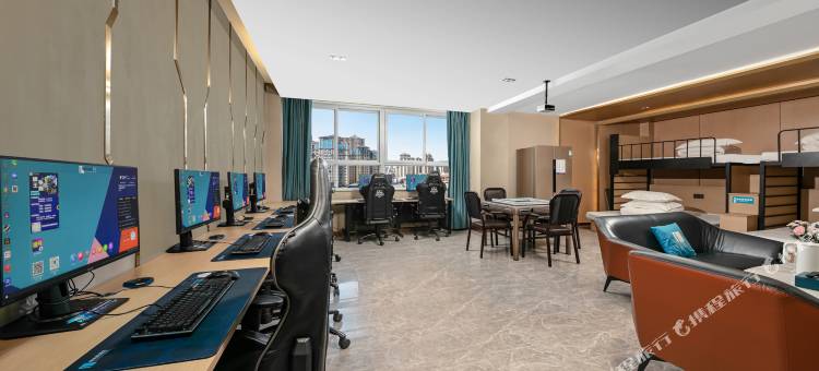 爱电竞酒店(许昌胖东来时代广场店)图片