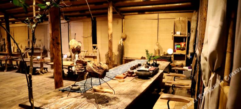 施秉务观山居民宿图片