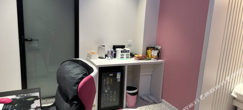 春一瓣电竞酒店图片