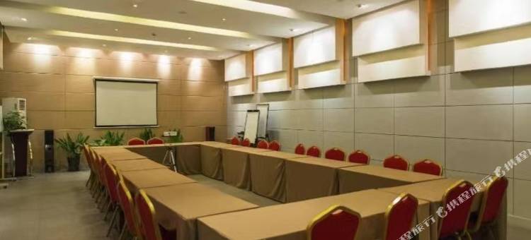 蓝森酒店(潘集店)图片